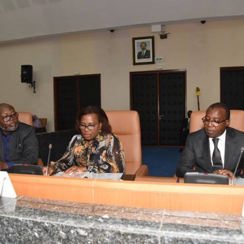 Commissions Générales : Les Bureaux au complet.