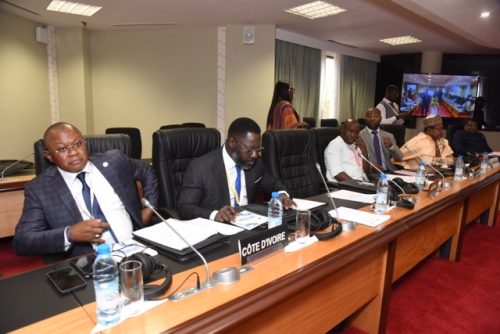 C P OMC (205) - Moyenne