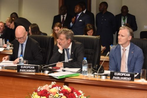 C P OMC (272) - Moyenne