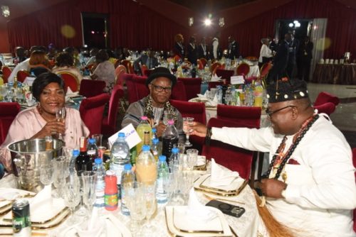 C P OMC (610) - Moyenne