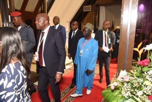 C P OMC (850) - Moyenne