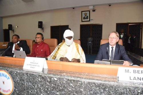 C P OMC (957) - Moyenne